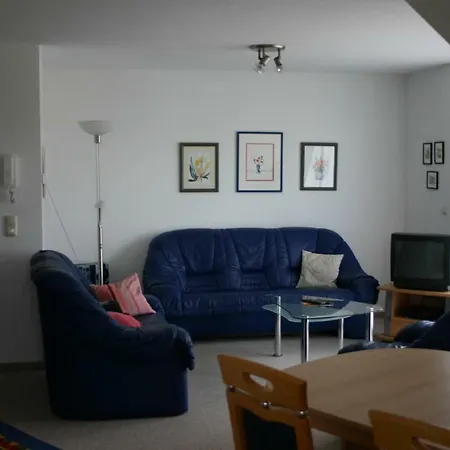 Haus Galerie 1. Og *